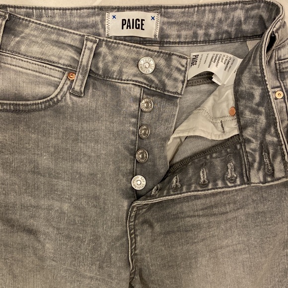 Women’s PAIGE brand new/ never worn grey cropped jeans, size 25. - Picture 3 of 5